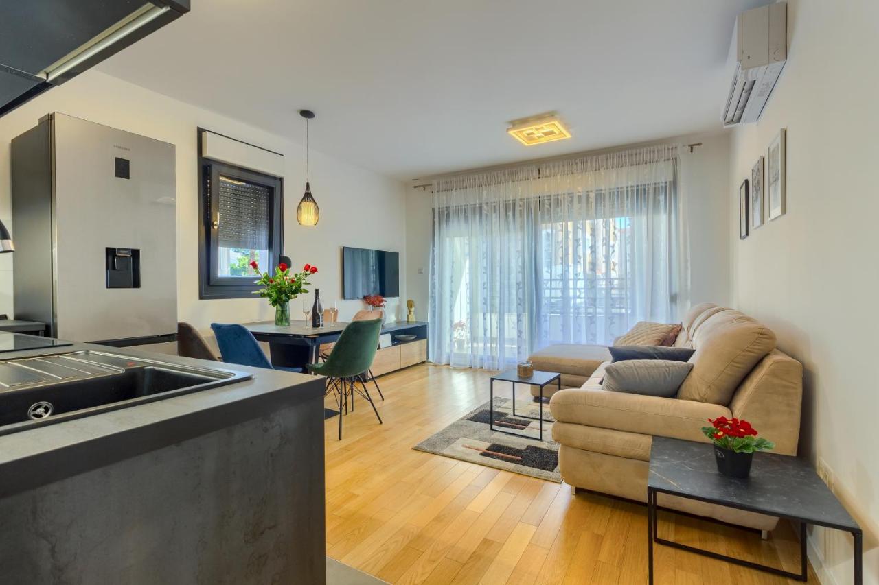 Luxury Apartment Petra Сплит Екстериор снимка