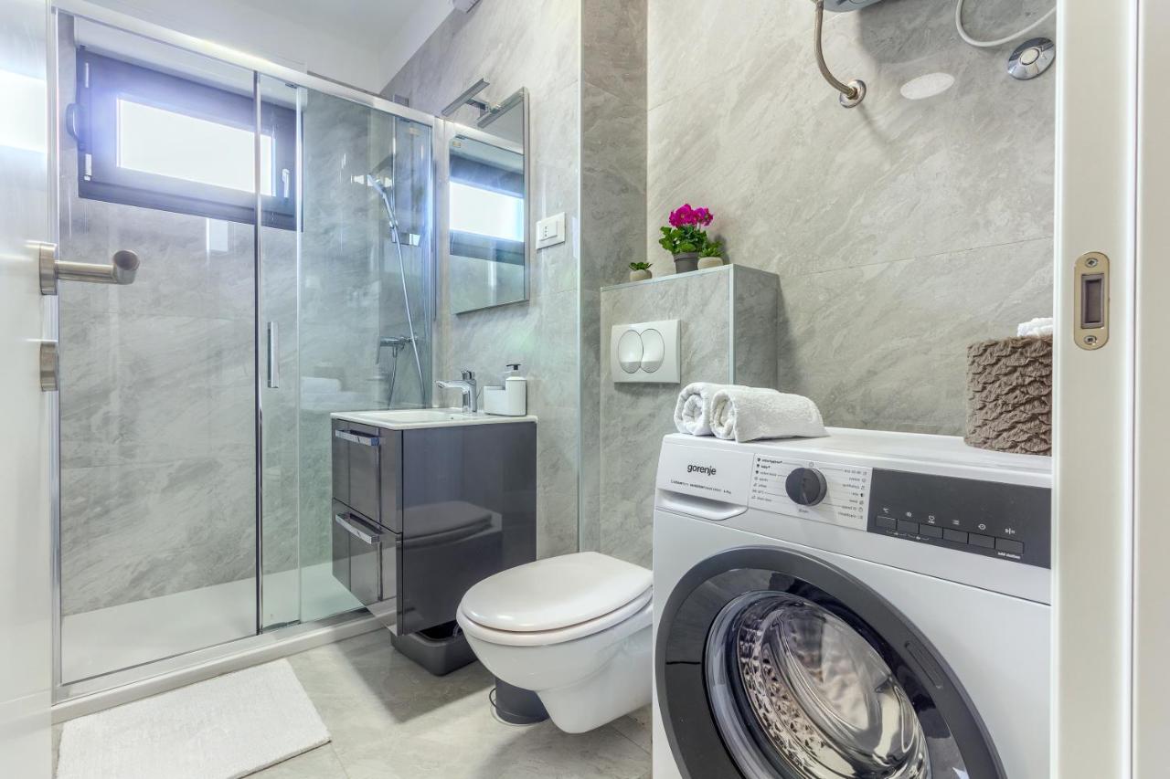 Luxury Apartment Petra Сплит Екстериор снимка