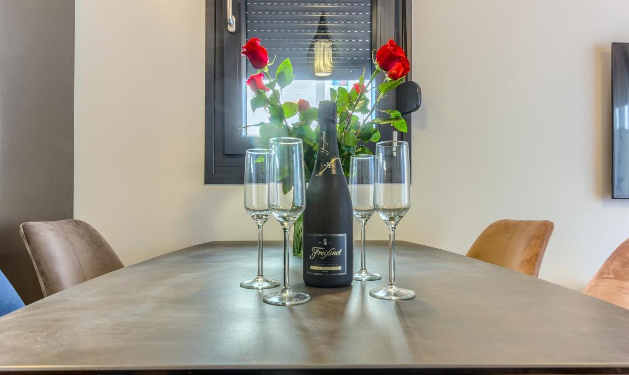 Luxury Apartment Petra Сплит Екстериор снимка