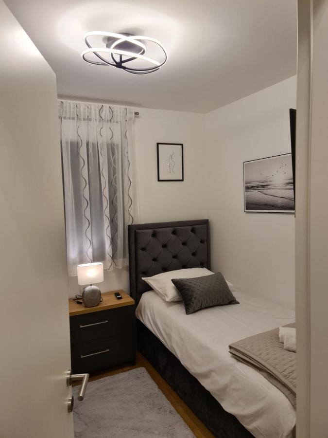 Luxury Apartment Petra Сплит Екстериор снимка
